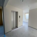 ２階エレベーターホール